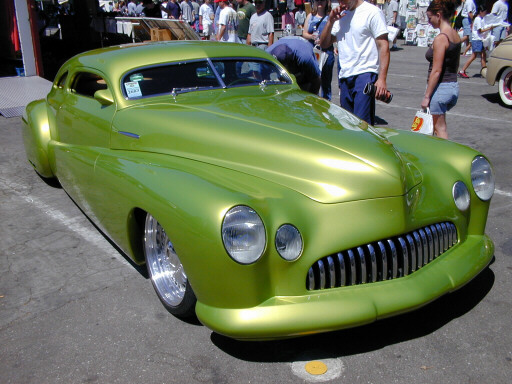 Click here to see coverage of 2001 car shows.